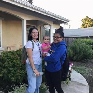 Meet your Posher, April